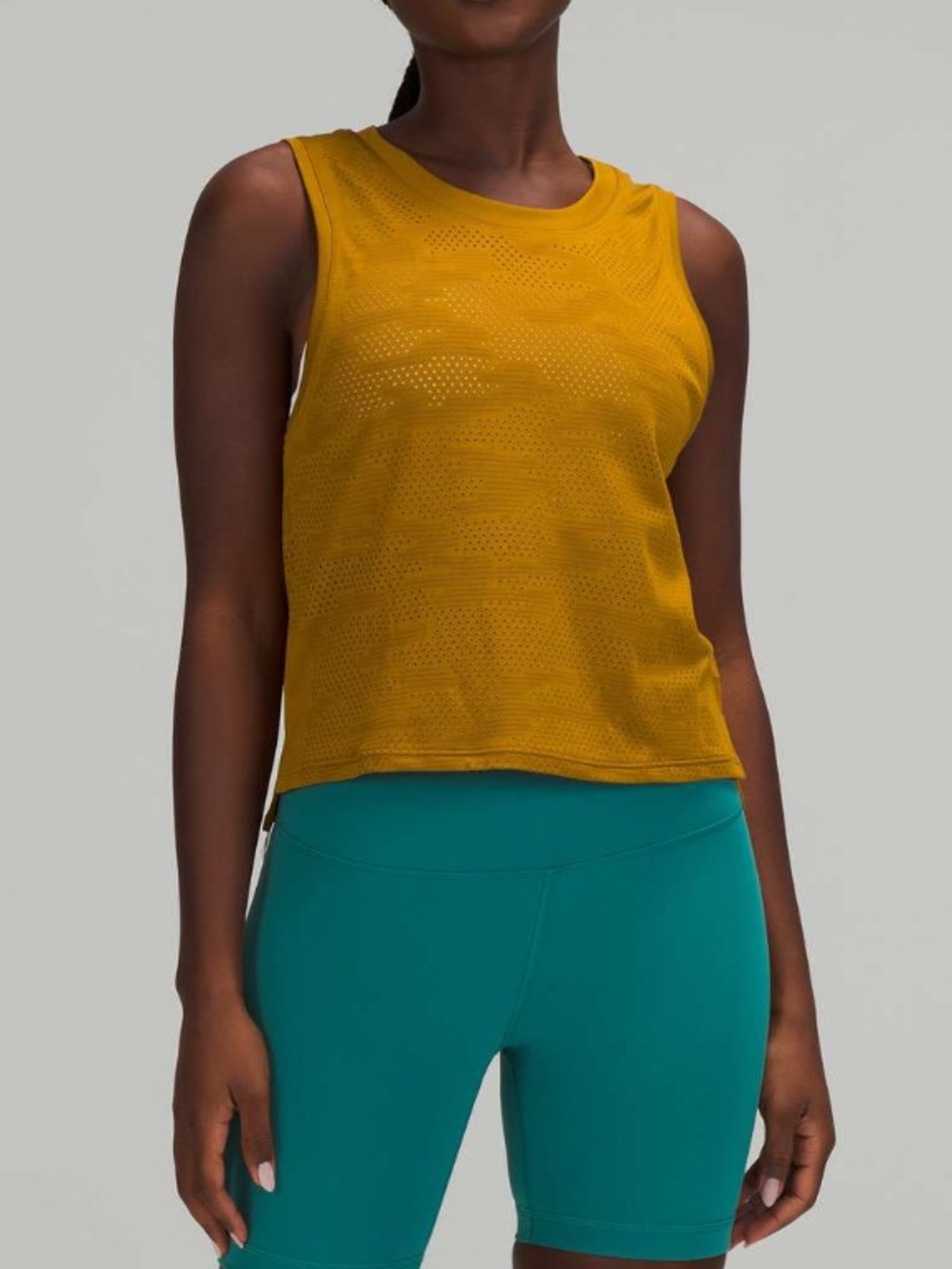 Lululemon Train to Be Tank Top Size 10 - Picture 10 of 11